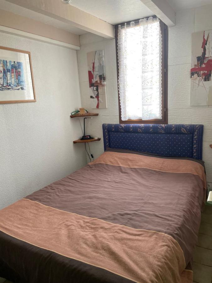 In Naturiste Direkt Am * Leucate