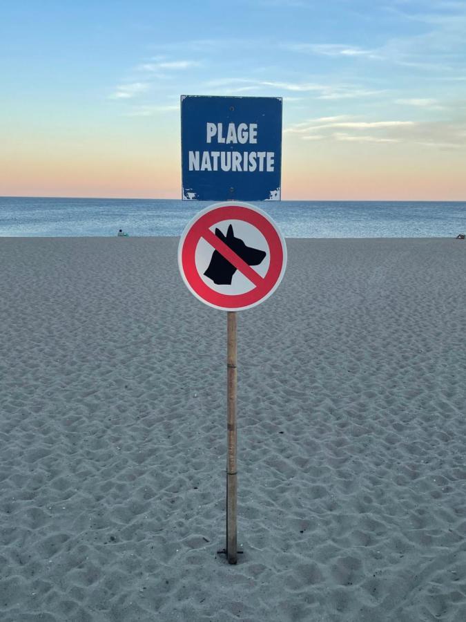 In Naturiste Direkt Am Leucate